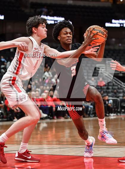 Thumbnail 1 in Etiwanda vs. Mater Dei (CIF SS DIV 1 Championship) photogallery.