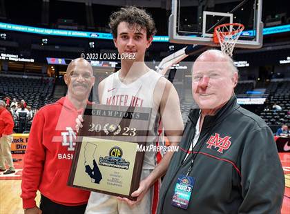 Thumbnail 1 in Etiwanda vs. Mater Dei (CIF SS DIV 1 Championship) photogallery.