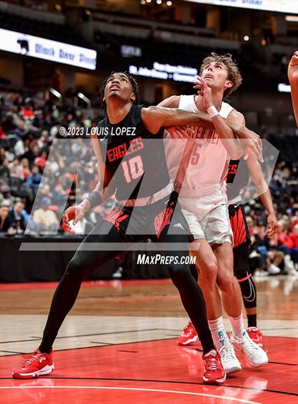 Thumbnail 3 in Etiwanda vs. Mater Dei (CIF SS DIV 1 Championship) photogallery.