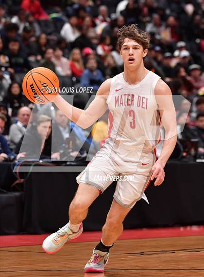 Thumbnail 1 in Etiwanda vs. Mater Dei (CIF SS DIV 1 Championship) photogallery.