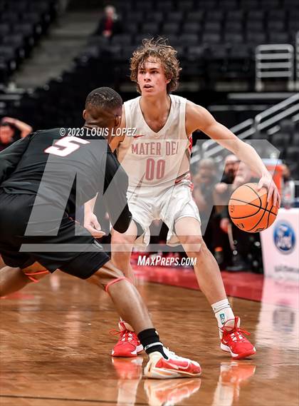Thumbnail 2 in Etiwanda vs. Mater Dei (CIF SS DIV 1 Championship) photogallery.