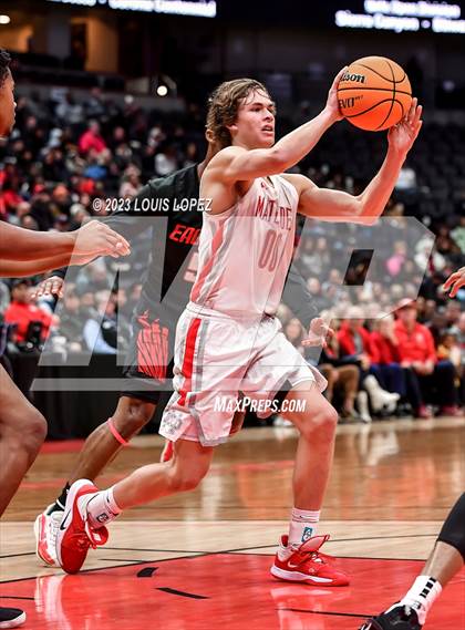 Thumbnail 2 in Etiwanda vs. Mater Dei (CIF SS DIV 1 Championship) photogallery.