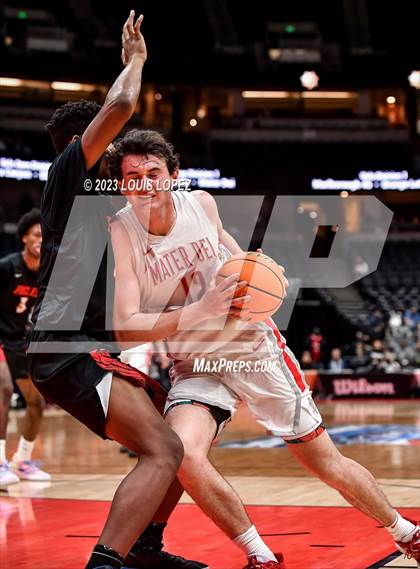 Thumbnail 3 in Etiwanda vs. Mater Dei (CIF SS DIV 1 Championship) photogallery.