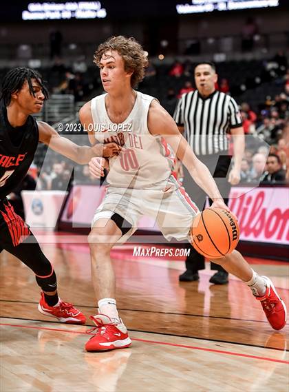Thumbnail 1 in Etiwanda vs. Mater Dei (CIF SS DIV 1 Championship) photogallery.