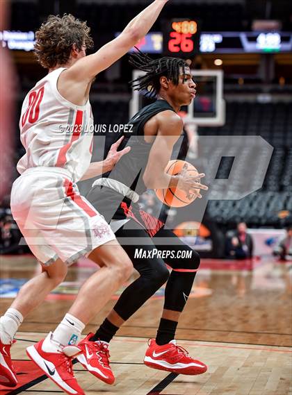 Thumbnail 3 in Etiwanda vs. Mater Dei (CIF SS DIV 1 Championship) photogallery.