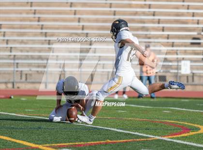Thumbnail 3 in Arapahoe @ Smoky Hill photogallery.
