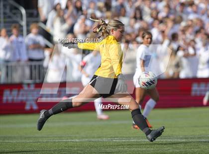 Thumbnail 1 in Lone Peak vs. Davis (UHSAA 6A Final) photogallery.