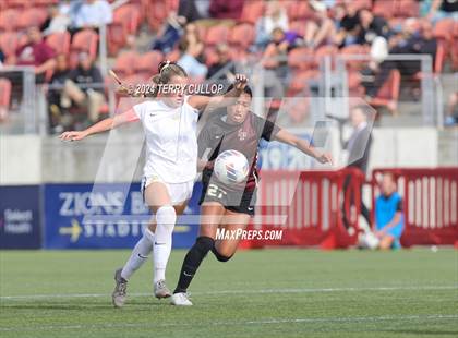 Thumbnail 1 in Lone Peak vs. Davis (UHSAA 6A Final) photogallery.