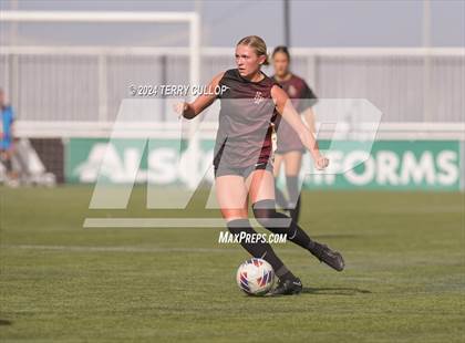 Thumbnail 2 in Lone Peak vs. Davis (UHSAA 6A Final) photogallery.