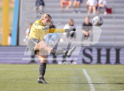 Thumbnail 3 in Lone Peak vs. Davis (UHSAA 6A Final) photogallery.