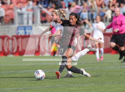 Thumbnail 1 in Lone Peak vs. Davis (UHSAA 6A Final) photogallery.