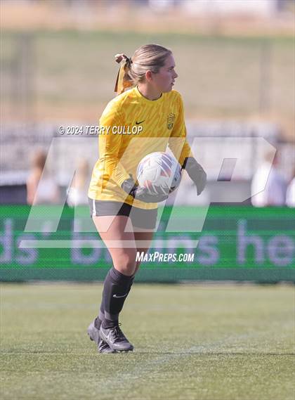 Thumbnail 2 in Lone Peak vs. Davis (UHSAA 6A Final) photogallery.