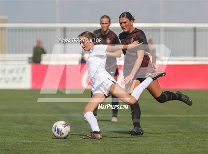 Thumbnail 1 in Lone Peak vs. Davis (UHSAA 6A Final) photogallery.
