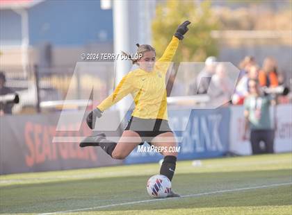 Thumbnail 2 in Lone Peak vs. Davis (UHSAA 6A Final) photogallery.