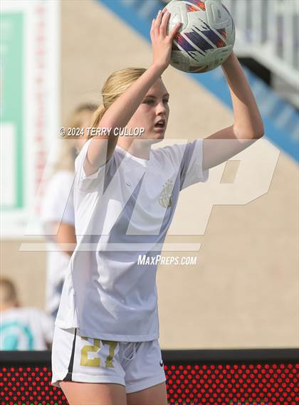 Thumbnail 2 in Lone Peak vs. Davis (UHSAA 6A Final) photogallery.