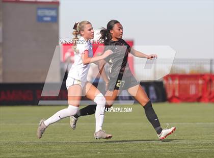 Thumbnail 1 in Lone Peak vs. Davis (UHSAA 6A Final) photogallery.