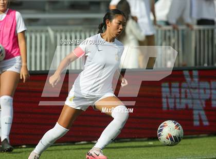 Thumbnail 2 in Lone Peak vs. Davis (UHSAA 6A Final) photogallery.