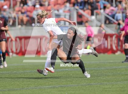 Thumbnail 2 in Lone Peak vs. Davis (UHSAA 6A Final) photogallery.