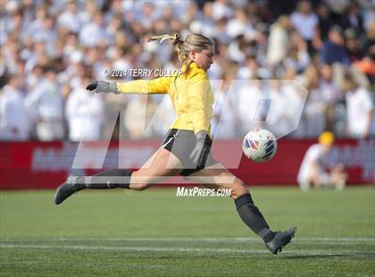 Thumbnail 2 in Lone Peak vs. Davis (UHSAA 6A Final) photogallery.
