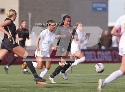Thumbnail 3 in Lone Peak vs. Davis (UHSAA 6A Final) photogallery.