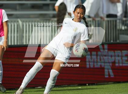 Thumbnail 3 in Lone Peak vs. Davis (UHSAA 6A Final) photogallery.
