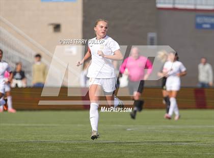Thumbnail 2 in Lone Peak vs. Davis (UHSAA 6A Final) photogallery.