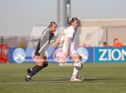 Thumbnail 1 in Lone Peak vs. Davis (UHSAA 6A Final) photogallery.