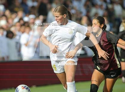 Thumbnail 2 in Lone Peak vs. Davis (UHSAA 6A Final) photogallery.