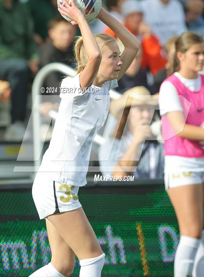 Thumbnail 1 in Lone Peak vs. Davis (UHSAA 6A Final) photogallery.