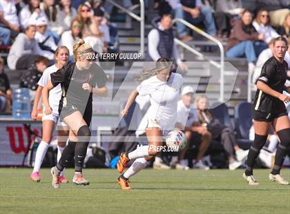 Thumbnail 3 in Lone Peak vs. Davis (UHSAA 6A Final) photogallery.