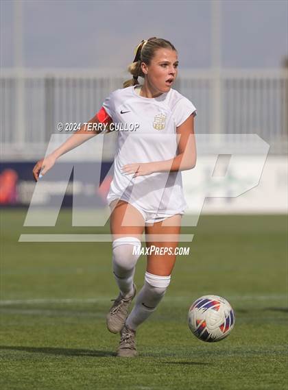 Thumbnail 1 in Lone Peak vs. Davis (UHSAA 6A Final) photogallery.