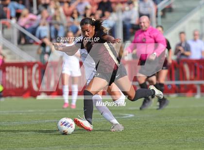 Thumbnail 1 in Lone Peak vs. Davis (UHSAA 6A Final) photogallery.