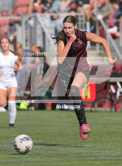 Thumbnail 1 in Lone Peak vs. Davis (UHSAA 6A Final) photogallery.