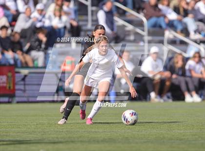 Thumbnail 2 in Lone Peak vs. Davis (UHSAA 6A Final) photogallery.