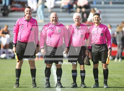 Thumbnail 1 in Lone Peak vs. Davis (UHSAA 6A Final) photogallery.
