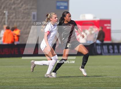 Thumbnail 2 in Lone Peak vs. Davis (UHSAA 6A Final) photogallery.