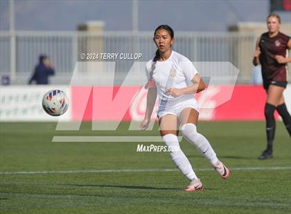 Thumbnail 2 in Lone Peak vs. Davis (UHSAA 6A Final) photogallery.