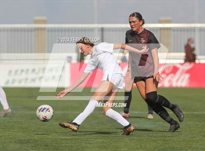 Thumbnail 2 in Lone Peak vs. Davis (UHSAA 6A Final) photogallery.