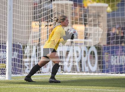 Thumbnail 1 in Lone Peak vs. Davis (UHSAA 6A Final) photogallery.