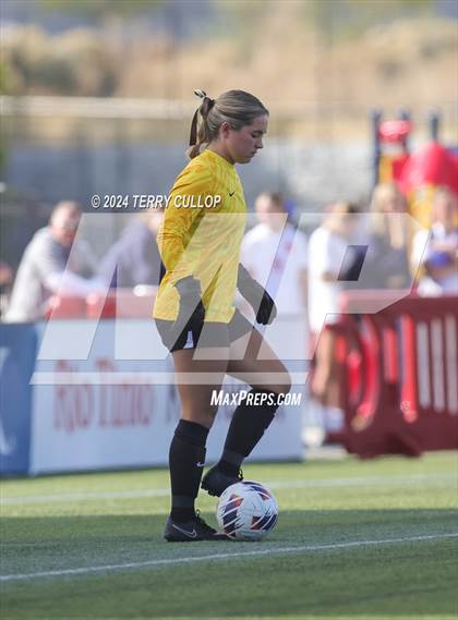 Thumbnail 3 in Lone Peak vs. Davis (UHSAA 6A Final) photogallery.