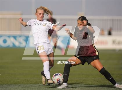 Thumbnail 2 in Lone Peak vs. Davis (UHSAA 6A Final) photogallery.