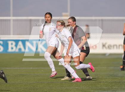 Thumbnail 2 in Lone Peak vs. Davis (UHSAA 6A Final) photogallery.
