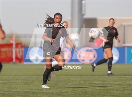 Thumbnail 3 in Lone Peak vs. Davis (UHSAA 6A Final) photogallery.
