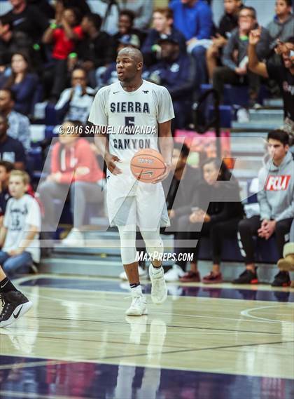 Thumbnail 3 in Sierra Canyon vs  Alemany (Sierra Canyon Invitational)  photogallery.