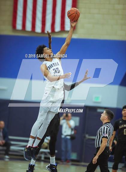 Thumbnail 1 in Sierra Canyon vs  Alemany (Sierra Canyon Invitational)  photogallery.