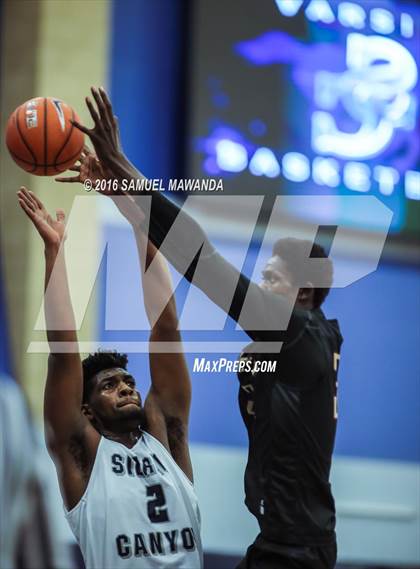 Thumbnail 2 in Sierra Canyon vs  Alemany (Sierra Canyon Invitational)  photogallery.