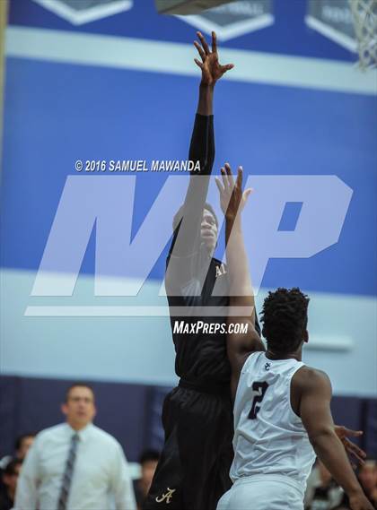 Thumbnail 1 in Sierra Canyon vs  Alemany (Sierra Canyon Invitational)  photogallery.