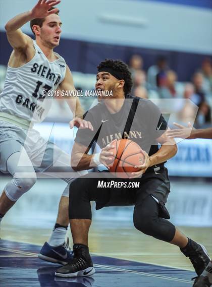 Thumbnail 3 in Sierra Canyon vs  Alemany (Sierra Canyon Invitational)  photogallery.