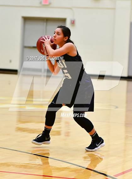 Thumbnail 3 in Weslaco East vs Brenham (NEISD Invitational) photogallery.