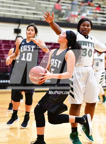 Thumbnail 3 in Weslaco East vs Brenham (NEISD Invitational) photogallery.
